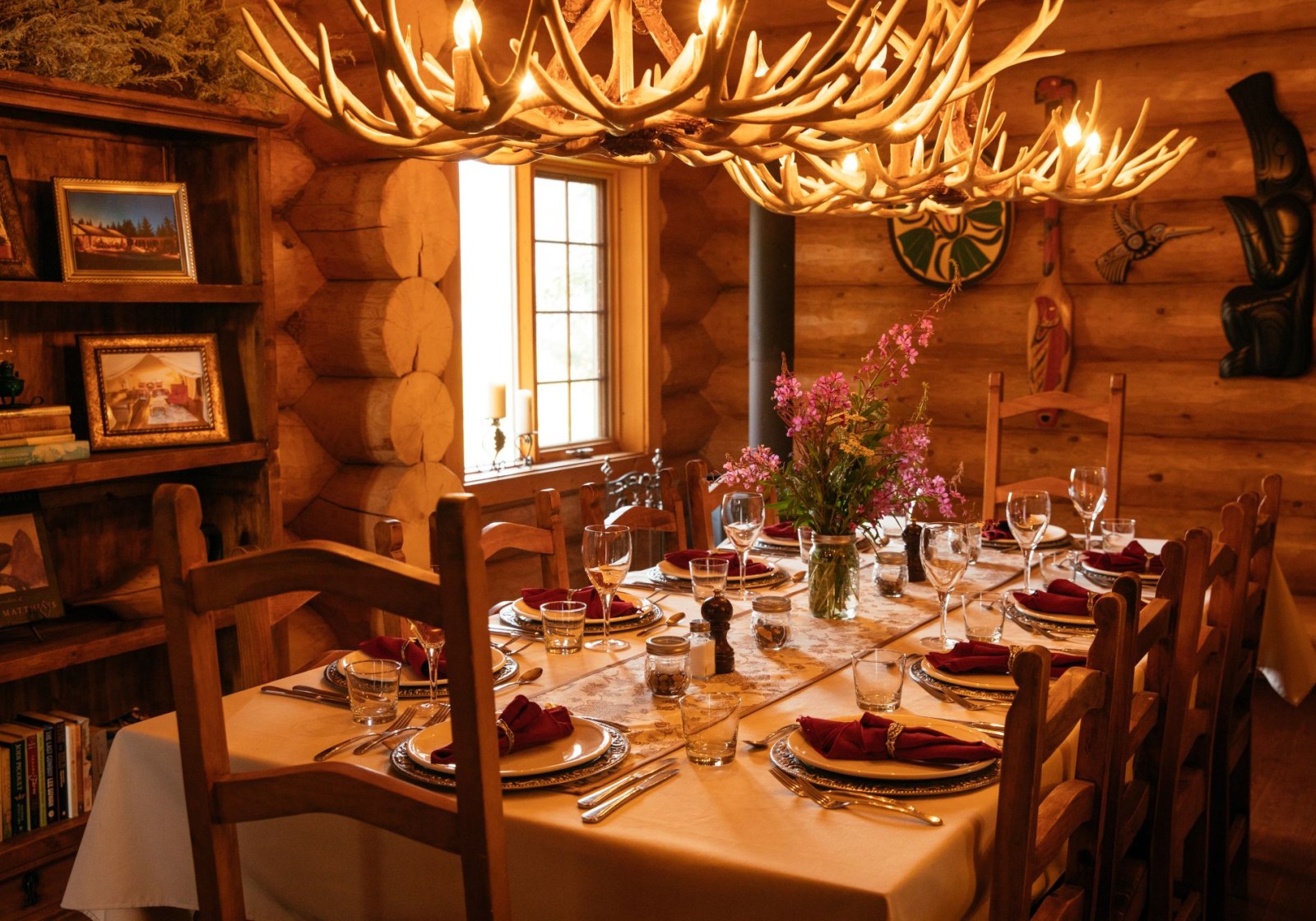 Luxury wilderness lodge and ranch fine dining